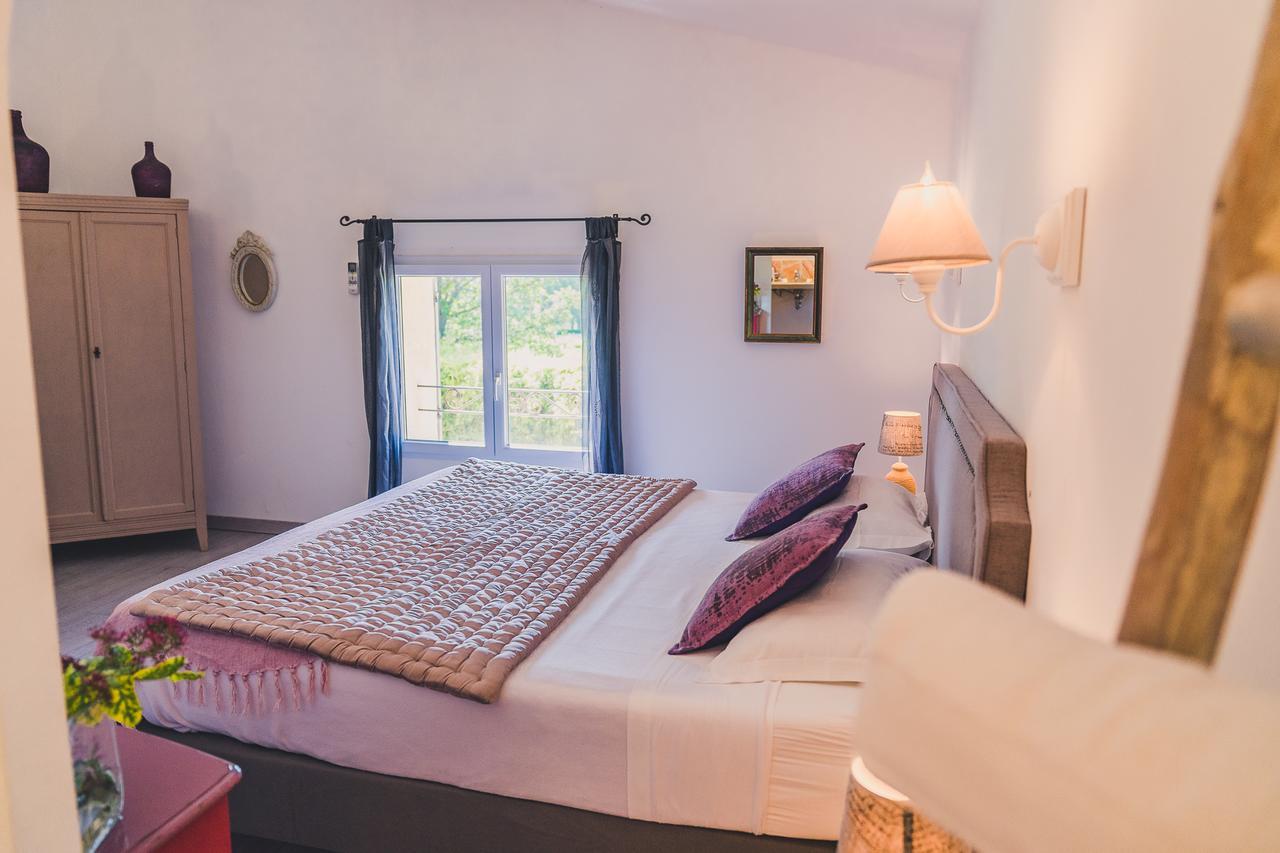 Maison Sadina Сегюре Экстерьер фото
